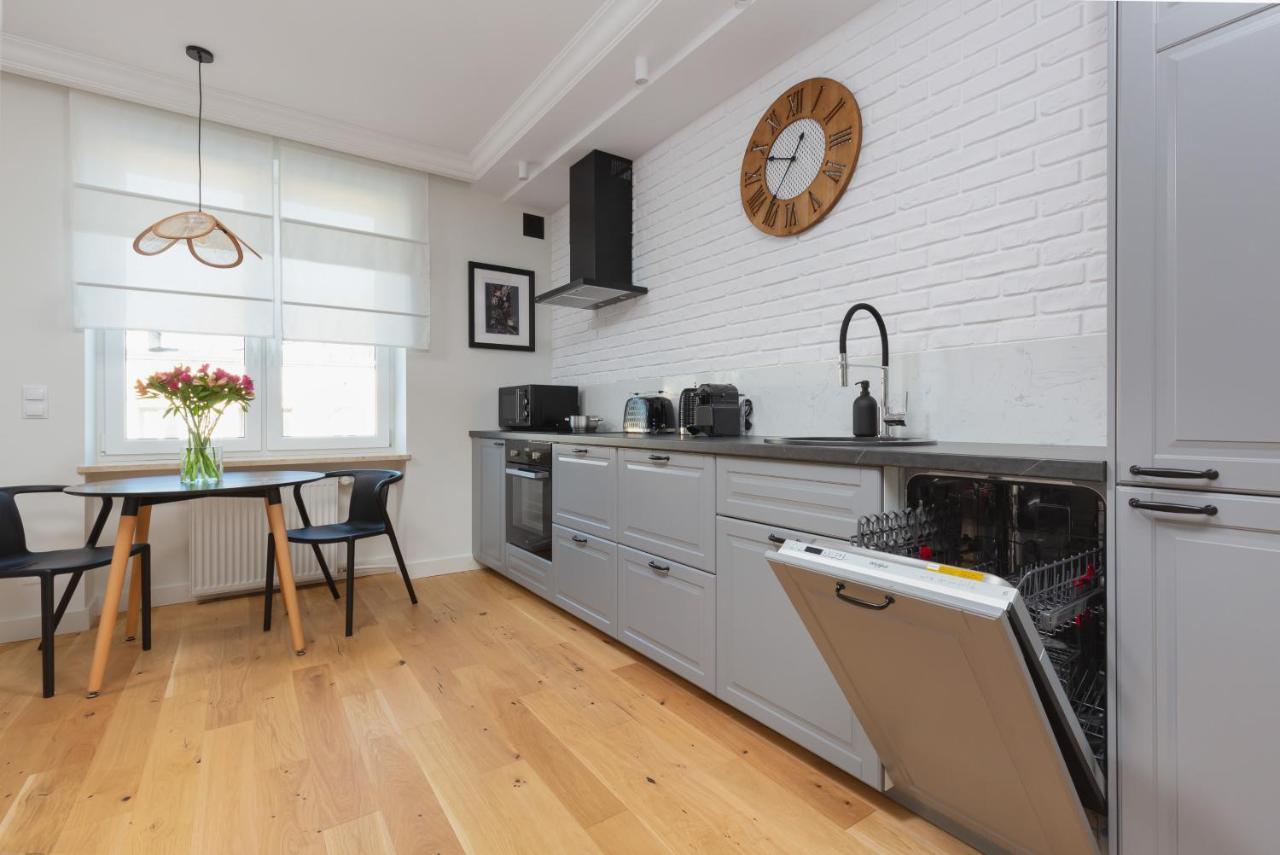 Apartment Bialobrzeska Warsaw Ochota By Renters Екстериор снимка