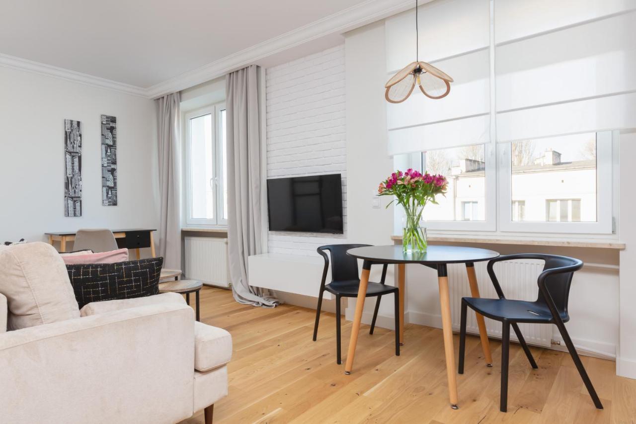 Apartment Bialobrzeska Warsaw Ochota By Renters Екстериор снимка
